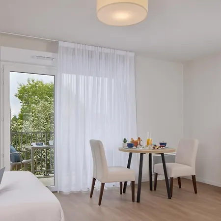 شقة فندقية Zenitude Residences Plérin